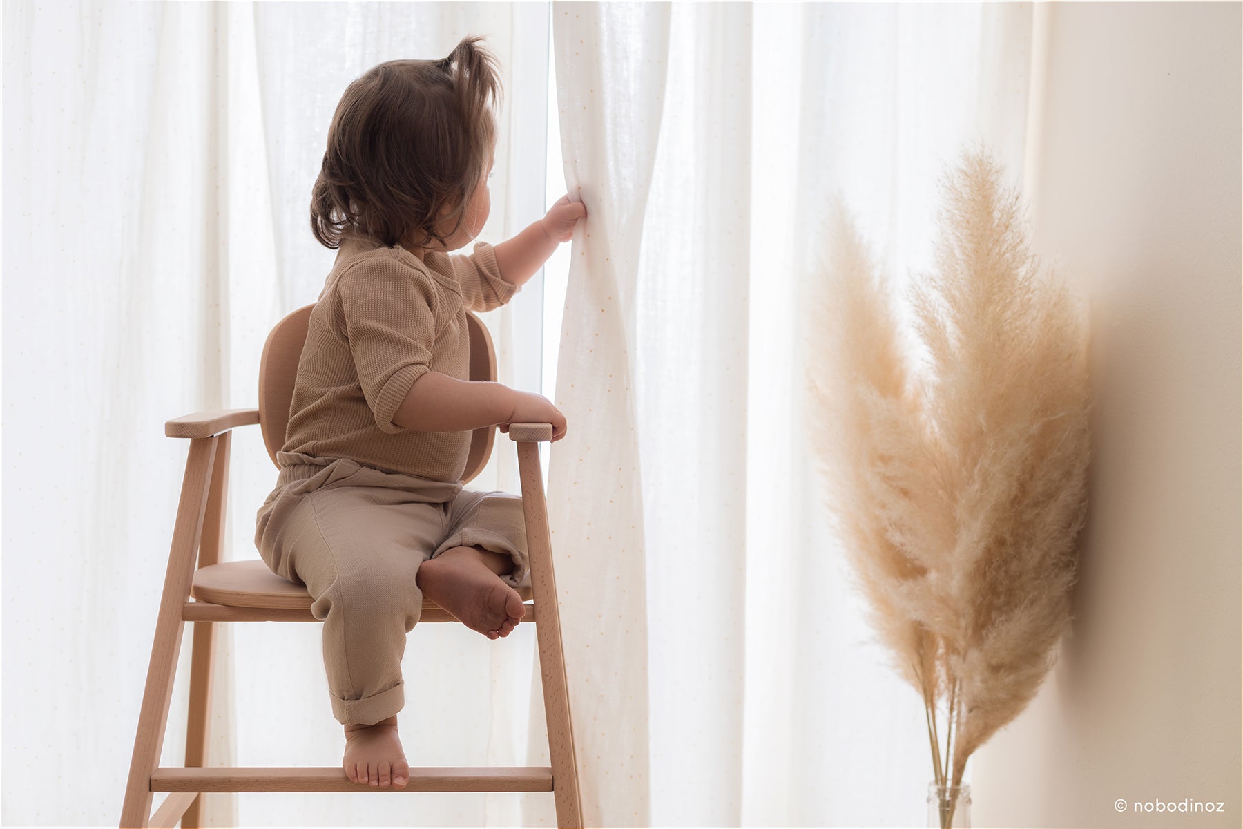 7 STVARI KOJE ĆE VAM BITI POTREBNE ZA PRELAZAK VAŠE BEBE NA ČVRSTU HRANU