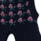 Konges Slojd belou pletena balaclava kapa, rose