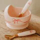 Elodie rosie bow silikonski set za jelo sa tanjirom