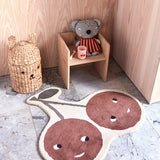 Oyoy rug, cherry