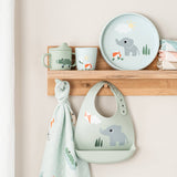 Done By Deer playground silikonska šolja sa dve ručke, zeleno