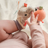 Done By Deer celebration zvečke-čarapice, bež