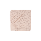 Nobodinoz baby fitted sheet L1N0 in washed organic cotton, mauve pink grid